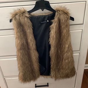 FAUX fur vest